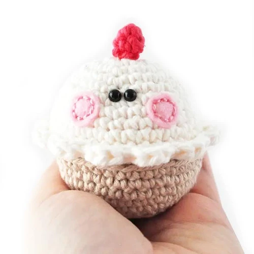 The Pudgy Rabbit Crochet Kit - Cupcake 1 The Pudgy Rabbit Crochet Kit - Cupcake