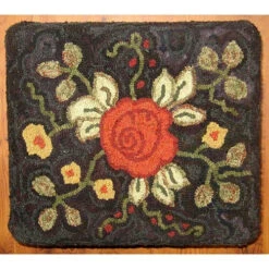 Rose Garden Rug Hooking Kit